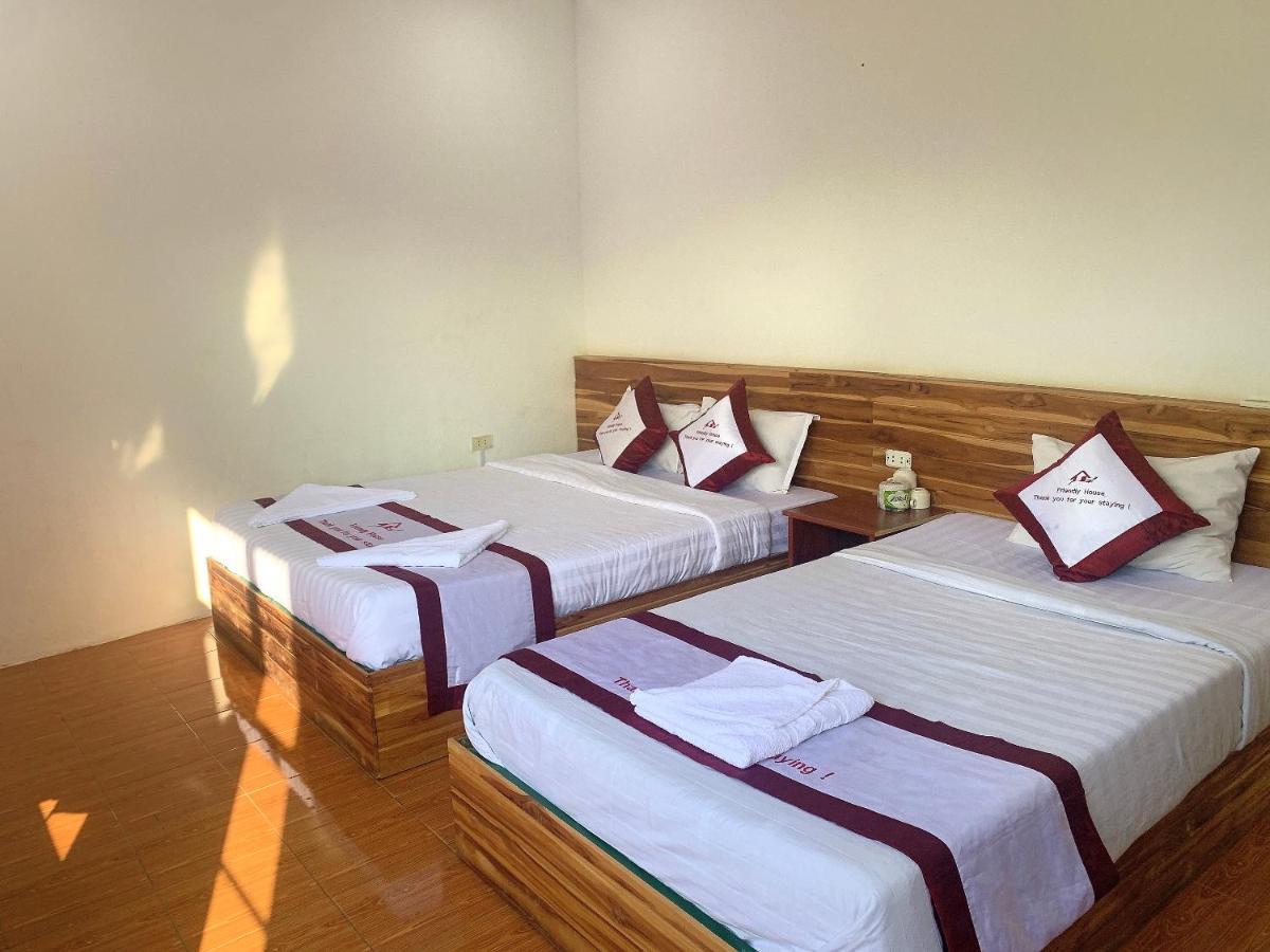 Vang Vieng Lily Backpackers Hostel ภายนอก รูปภาพ