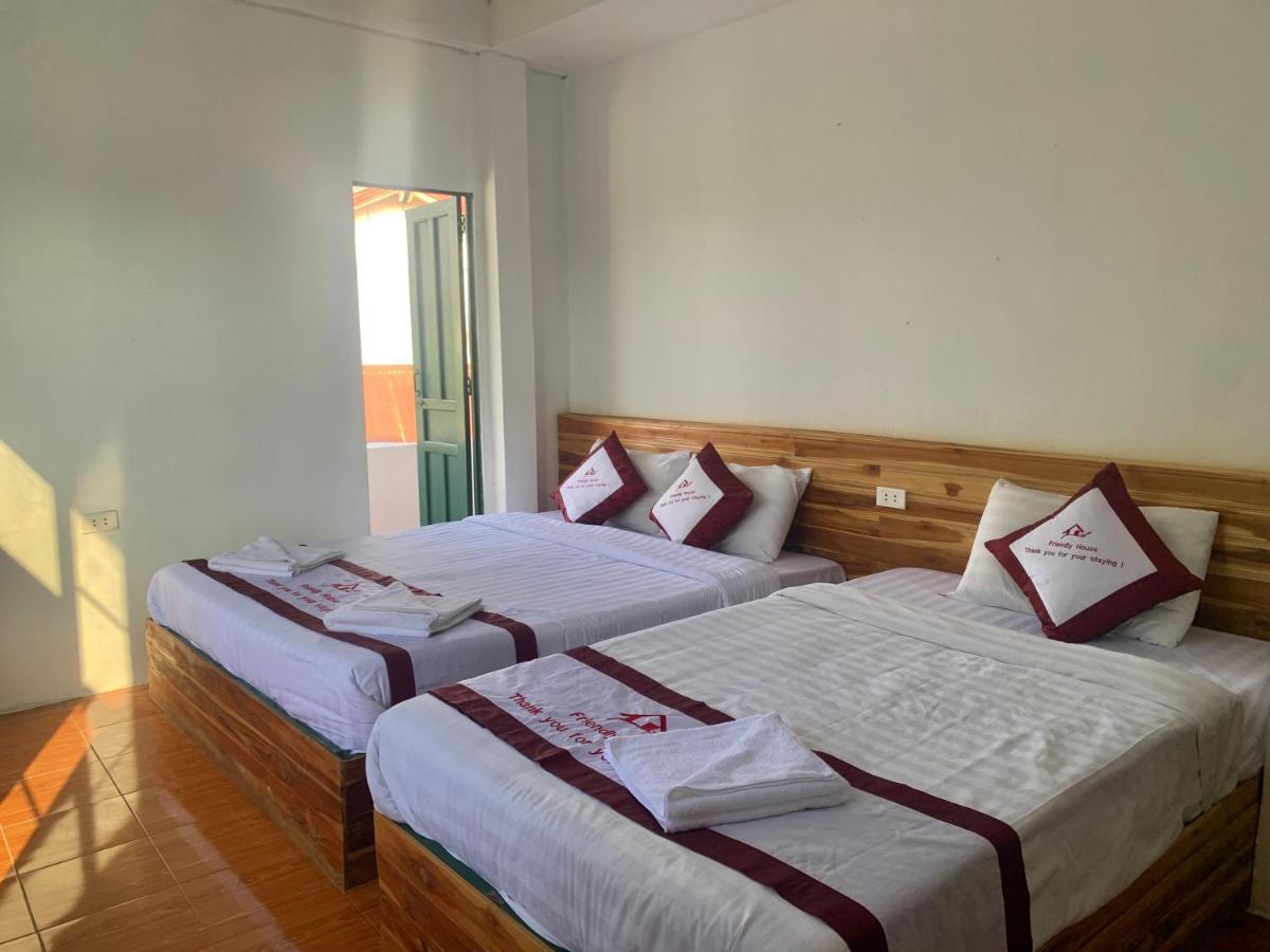 Vang Vieng Lily Backpackers Hostel ภายนอก รูปภาพ