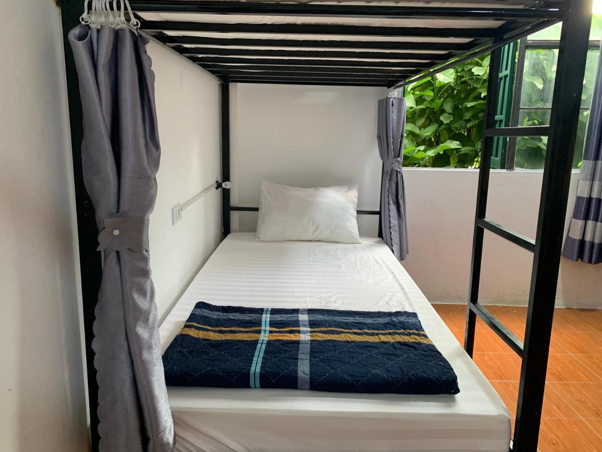 Vang Vieng Lily Backpackers Hostel ภายนอก รูปภาพ