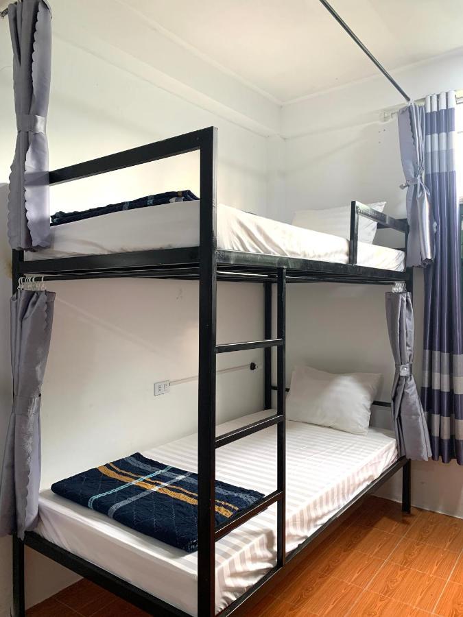 Vang Vieng Lily Backpackers Hostel ภายนอก รูปภาพ
